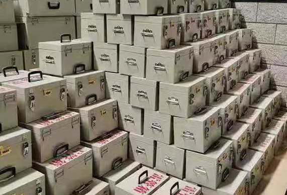 绥芬河不同材质的雷管箱/炸药箱有什么区别?