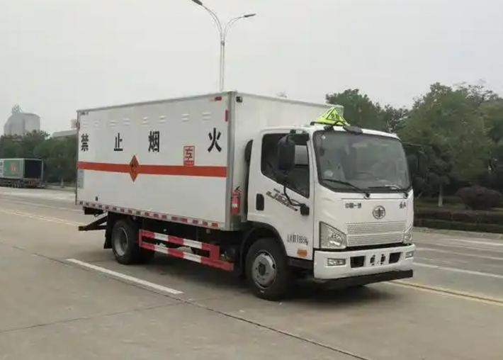 绥芬河爆破器材运输车可以上高速吗?