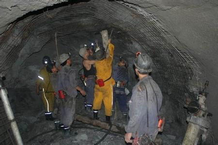 绥芬河工程爆破中的危险因素分析以及应对工程爆破危险的措施